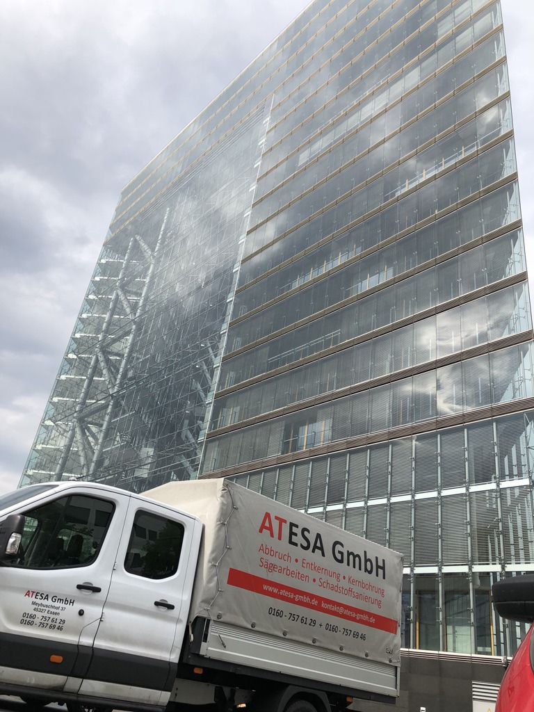 Projekt Stadttor in Düsseldorf – Abbruch / Entkernung